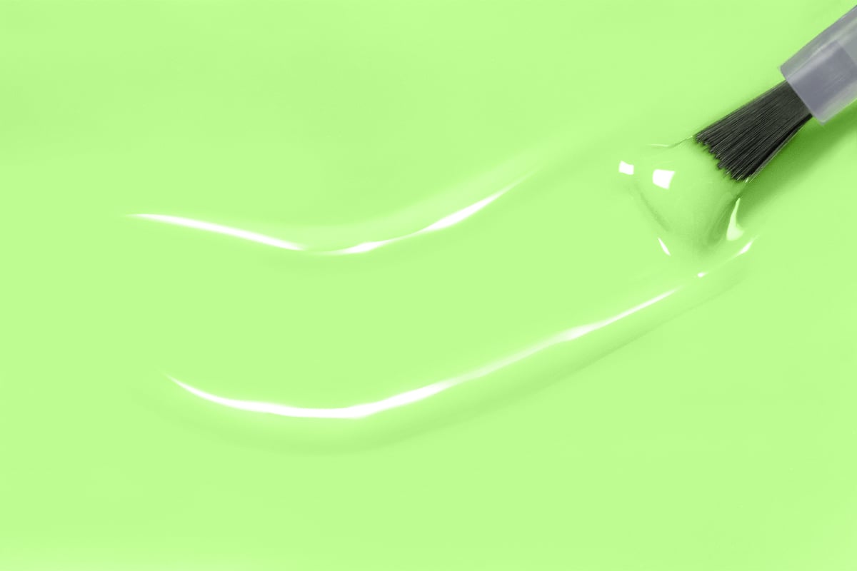 Jolifin LAVENI Shellac - pastell neon-green 10ml