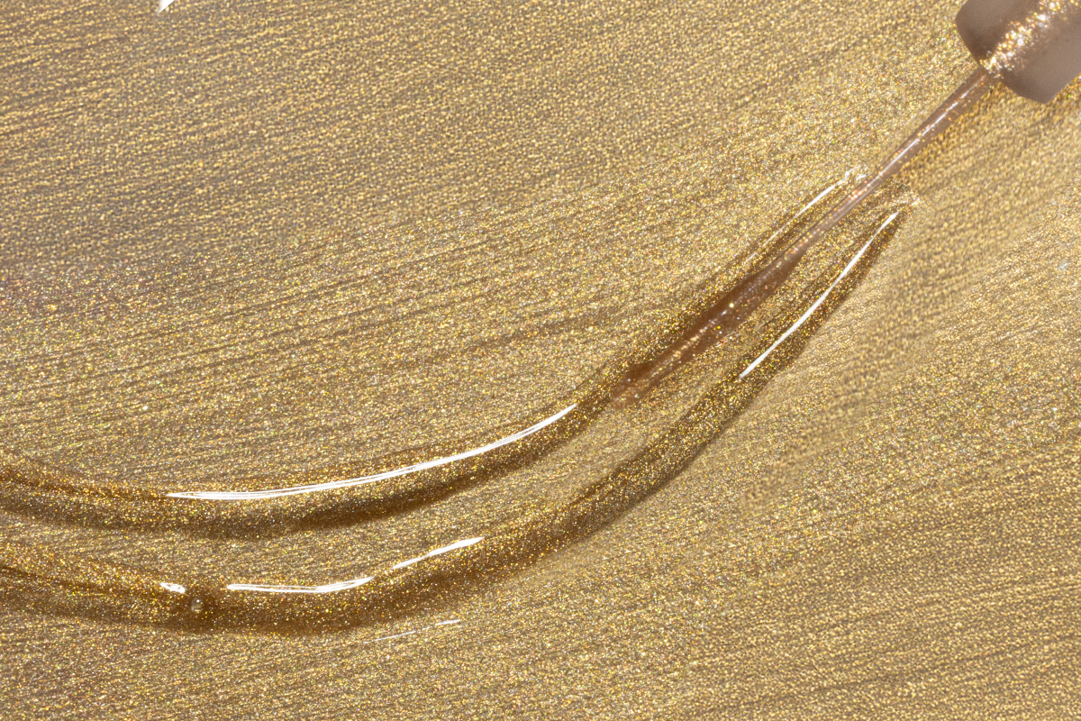 Jolifin LAVENI Shellac Fineliner - metallic gold 10ml