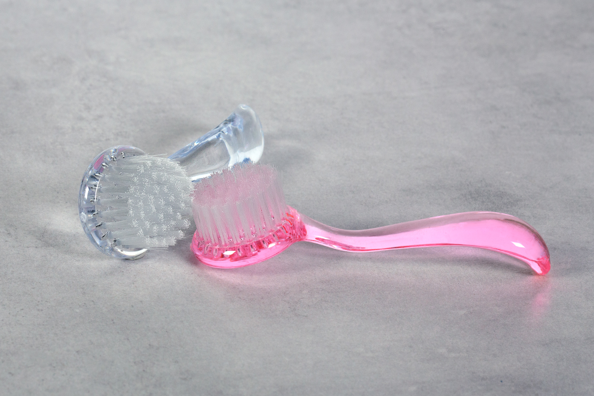 Jolifin dust brush round - pink