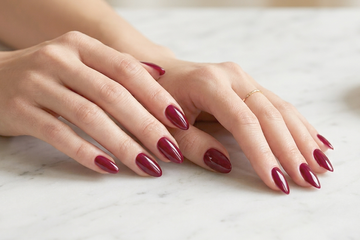 Jolifin colour gel lip red 5ml
