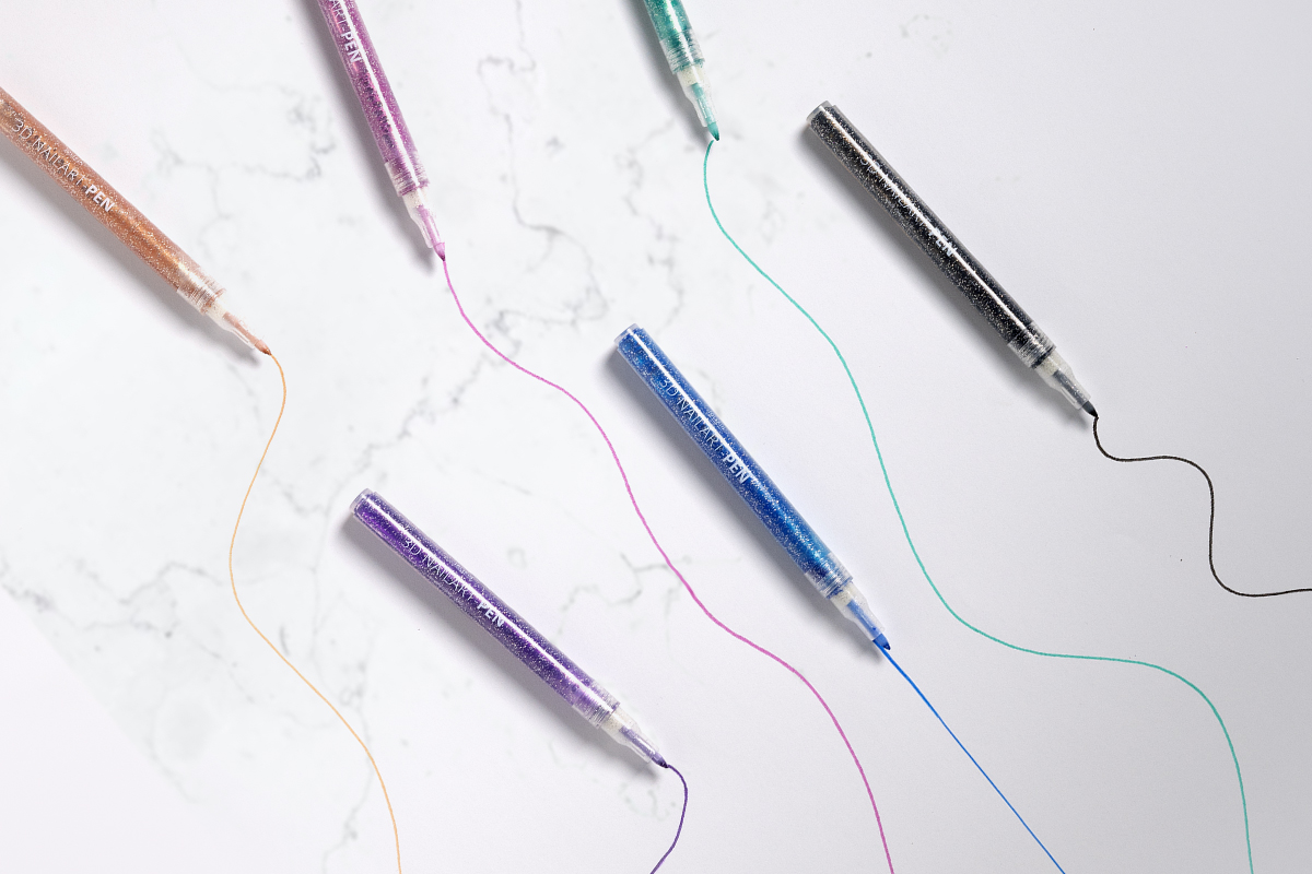 Jolifin LAVENI 3D Nail Art Pen - brown-rosé glitter