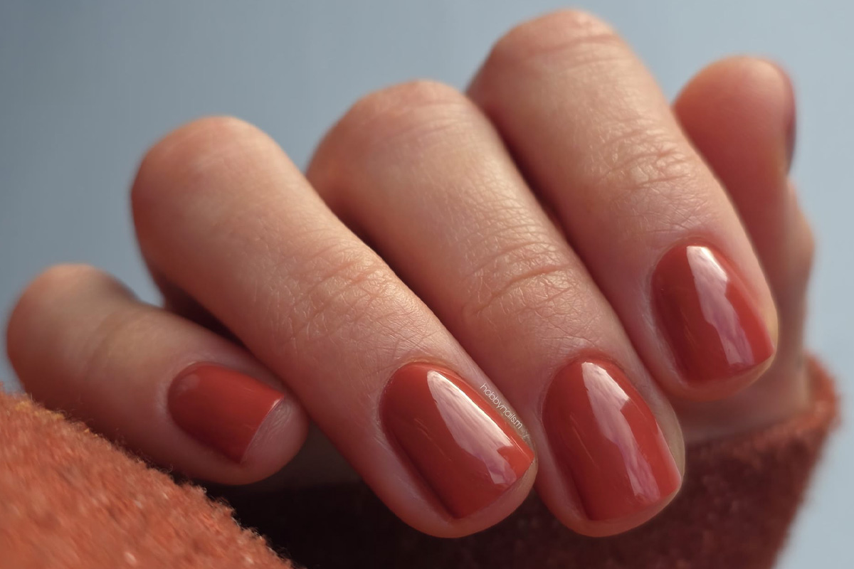 Jolifin LAVENI Shellac - reddish gingerbread 10ml