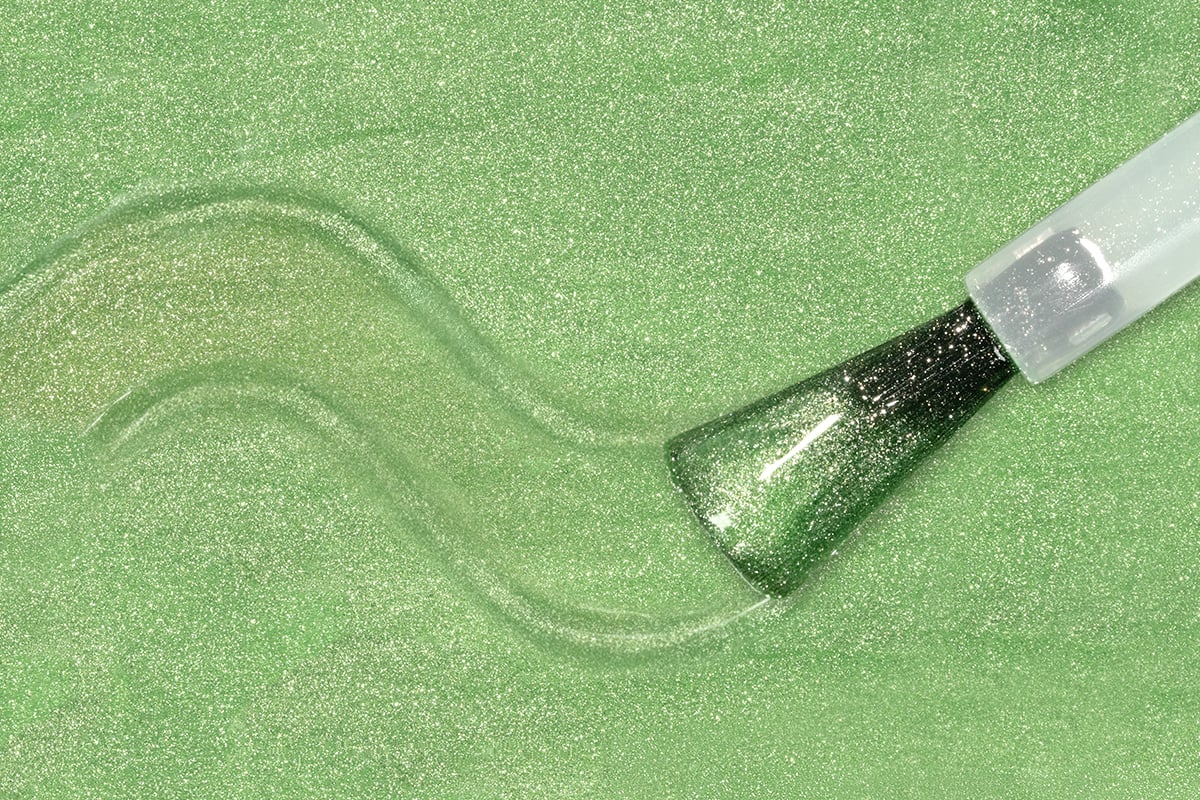 Jolifin LAVENI 3in1 Shellac - Cat-Eye Nightshine green 10ml