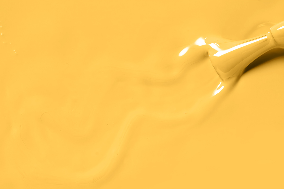Jolifin LAVENI Shellac - buttercup pastell-yellow 10ml