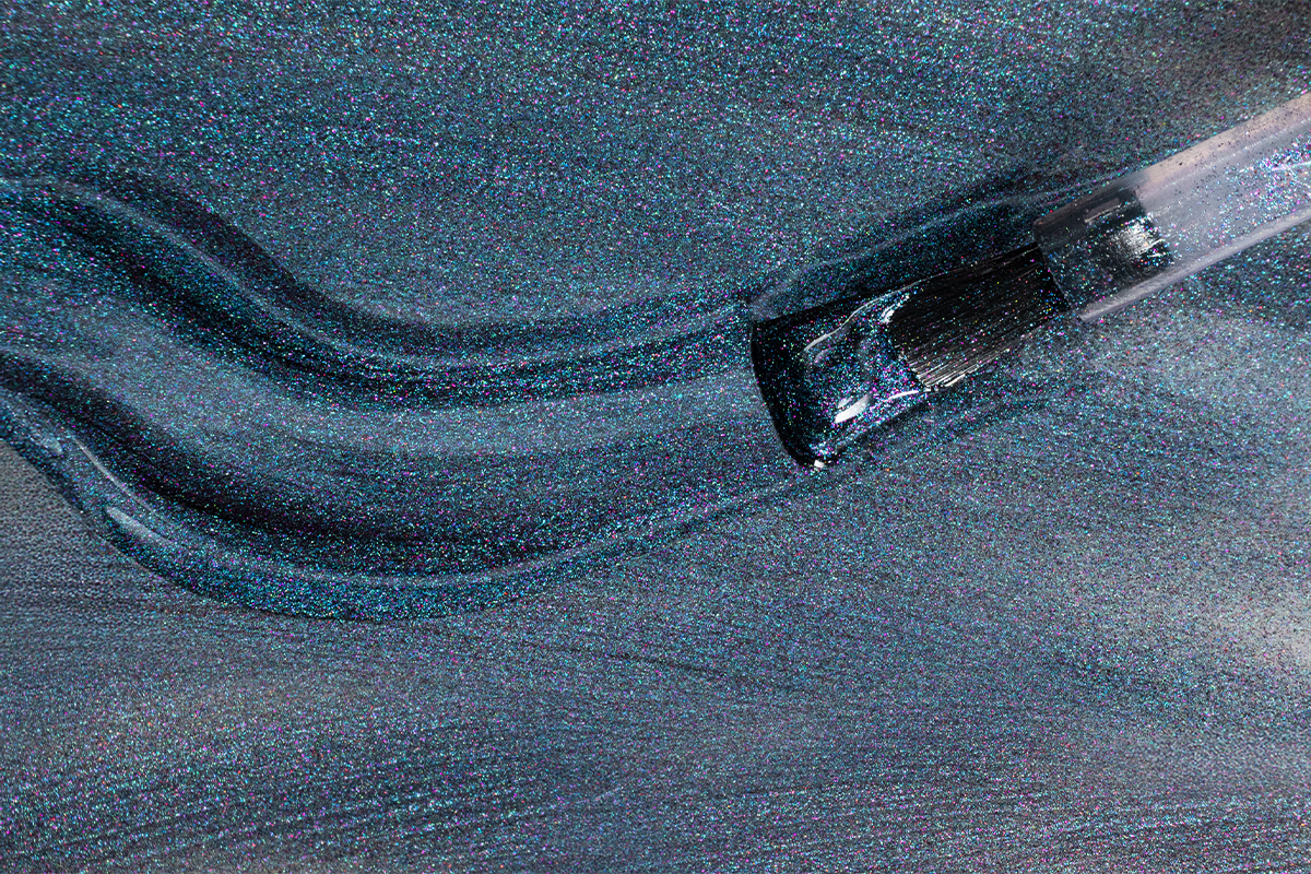 Jolifin LAVENI Shellac PeelOff - Cat-Eye 9D chameleon purple-ocean 10ml