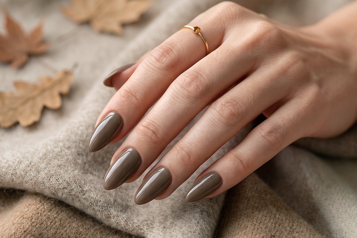 Jolifin LAVENI Farbgel - taupe 5ml