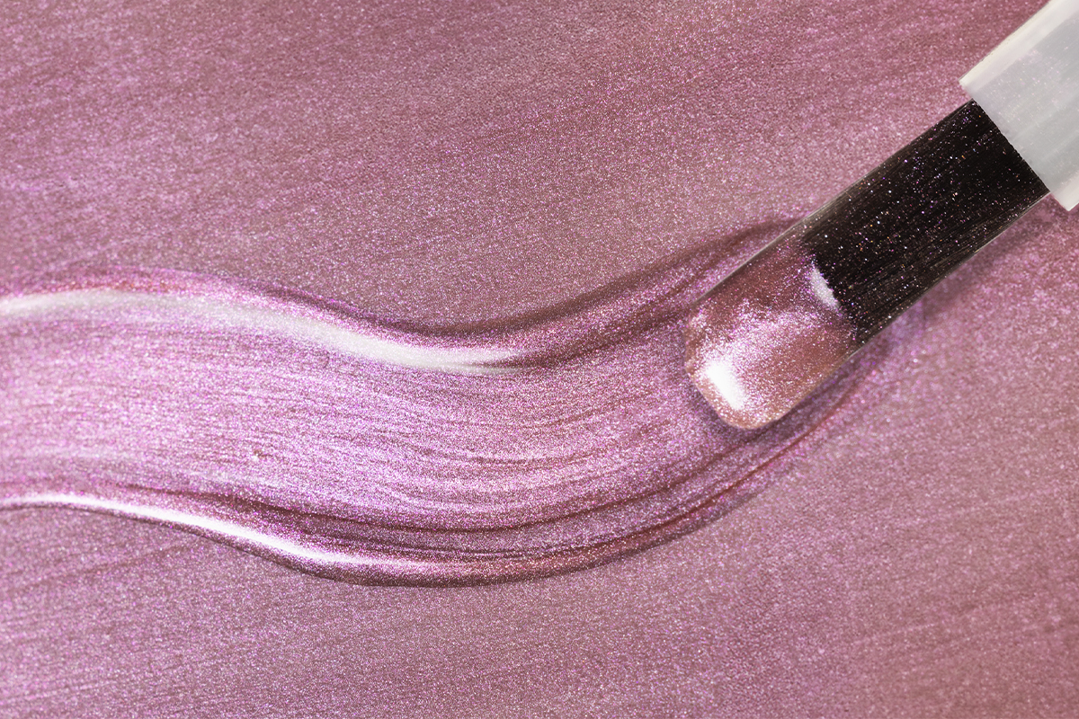 Jolifin LAVENI Shellac - Cat-Eye pearly pink 10ml