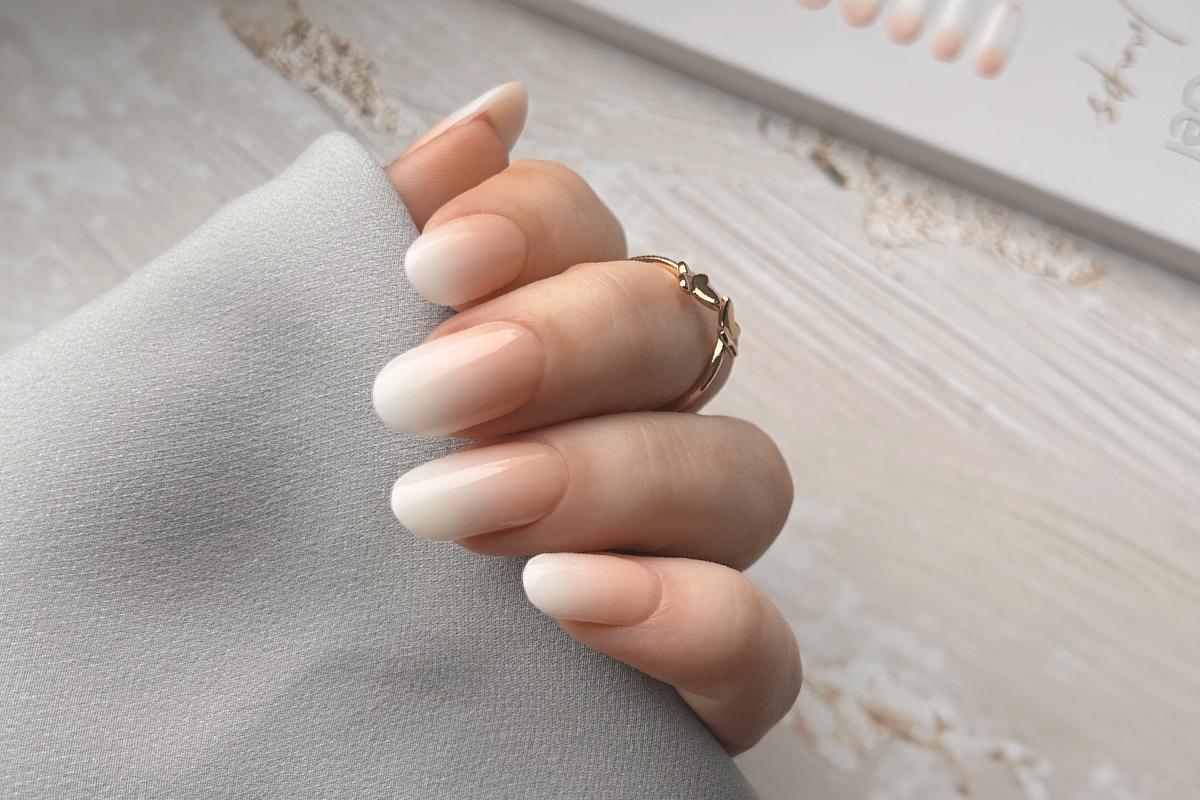 Jolifin LAVENI UV Gel-Wraps - Babyboomer light make-up 