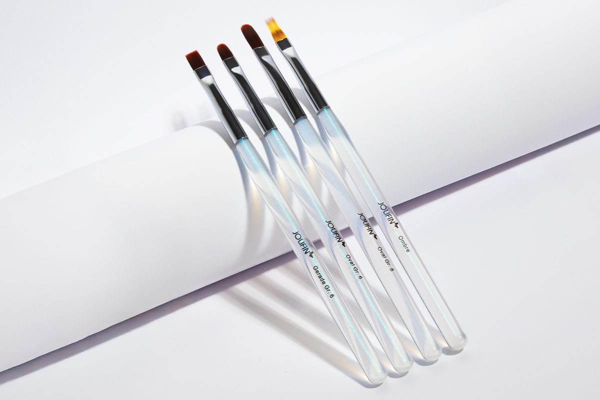 Jolifin Aurora Pearl Pinsel - gerade Gr. 6