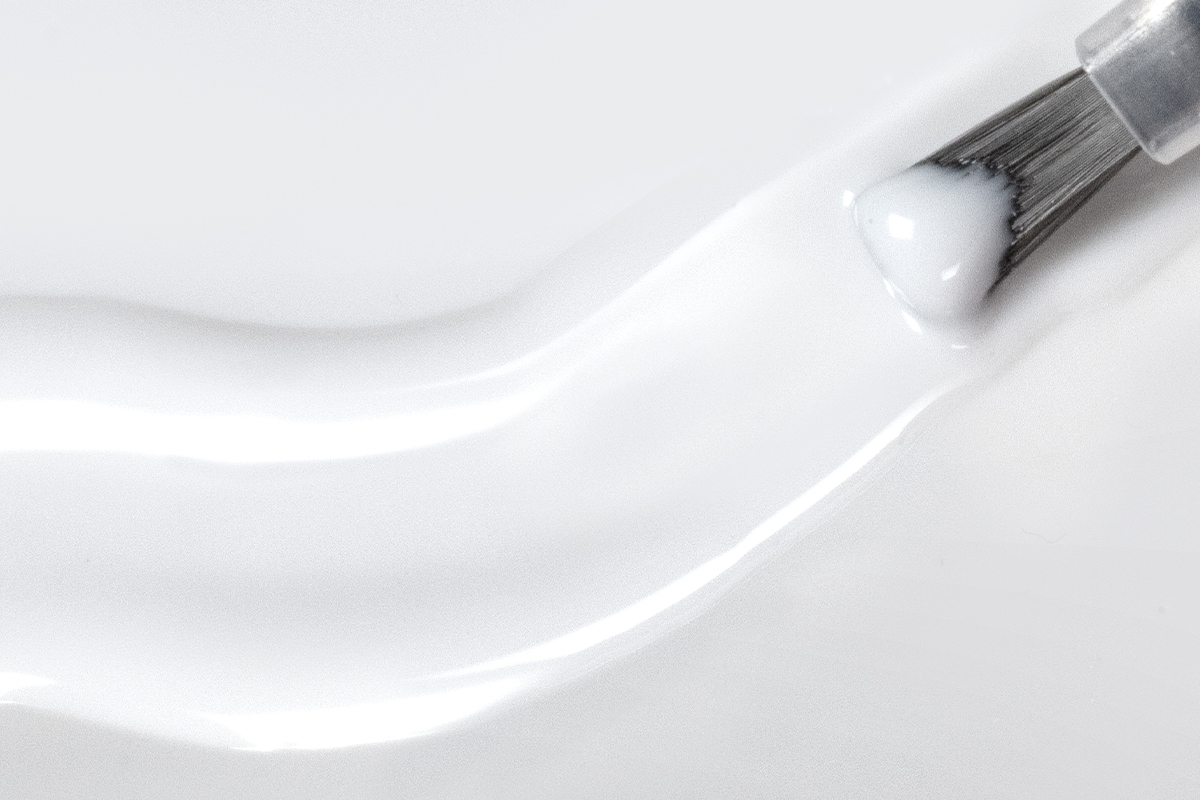 Jolifin LAVENI Shellac - StrongBuilder porcelain white 10ml