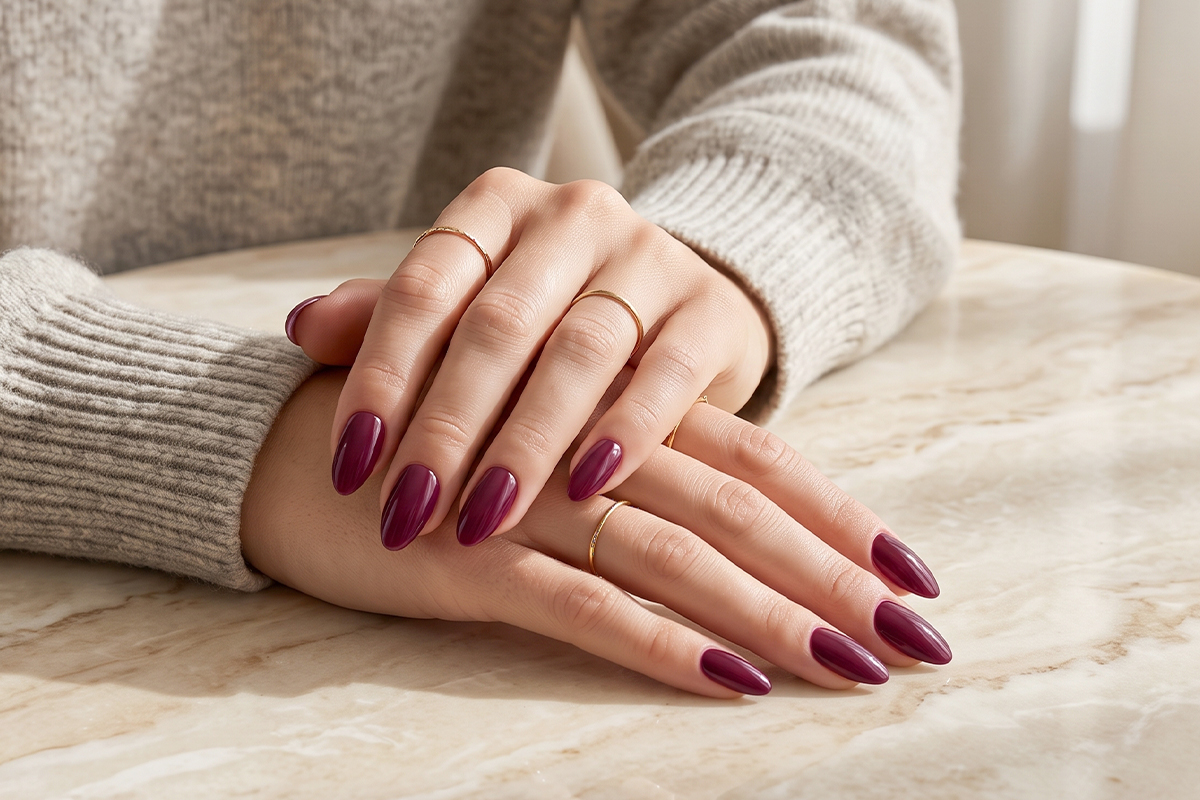 Jolifin LAVENI Shellac - bordeaux 10ml