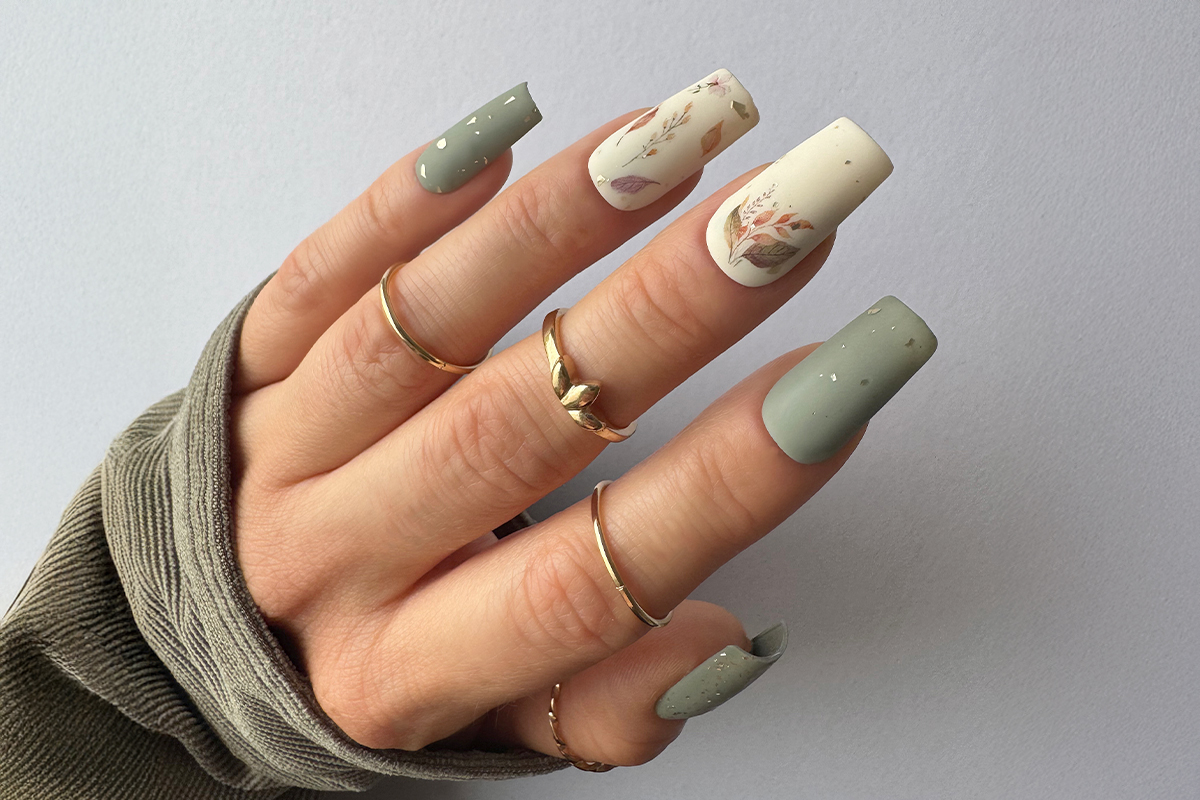 Jolifin LAVENI Shellac - pastel-green nature 10ml